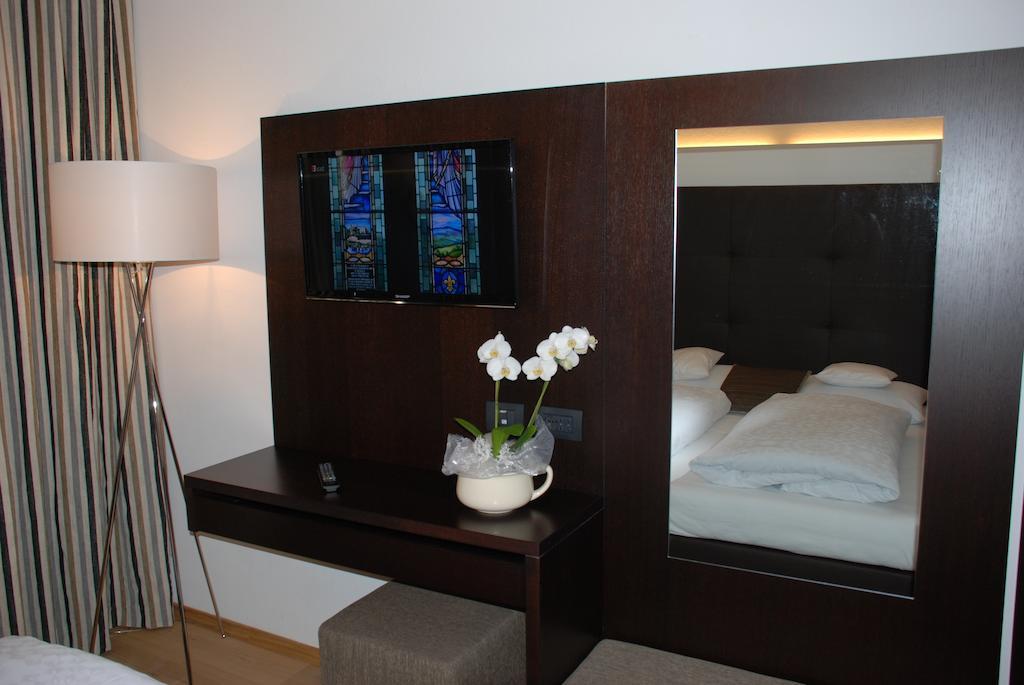 Aparthotel Pichler Colle Isarco Værelse billede